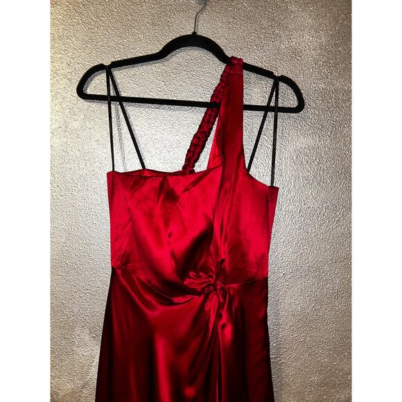 Laundry by Shelli Segal Red One Shoulder Gown 4 Formal Prom Wedding NWT Chic - Picture 2 of 11